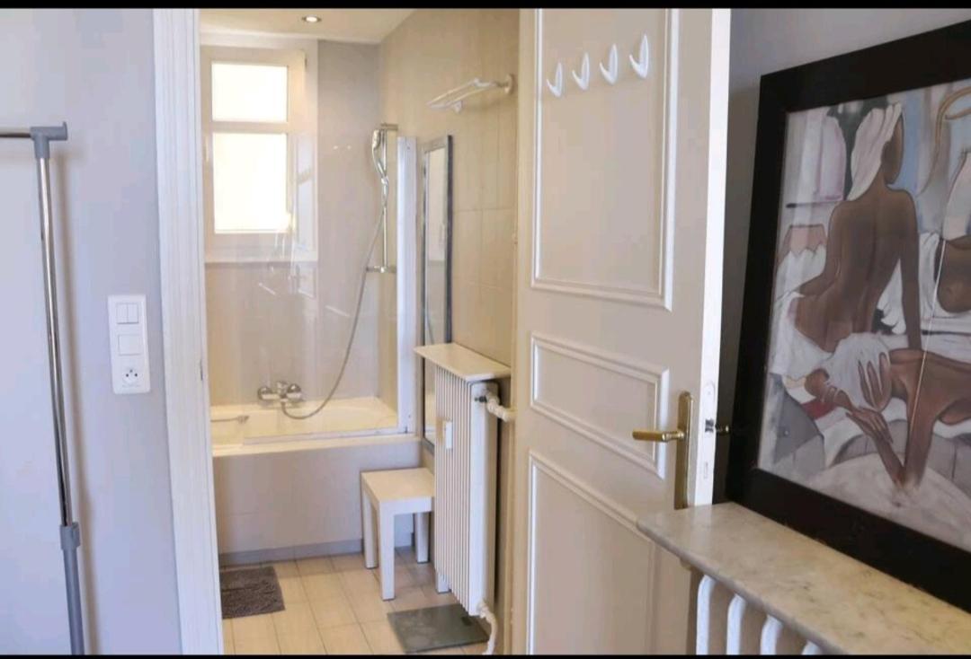 Apartment 105, Promenade Nizza
